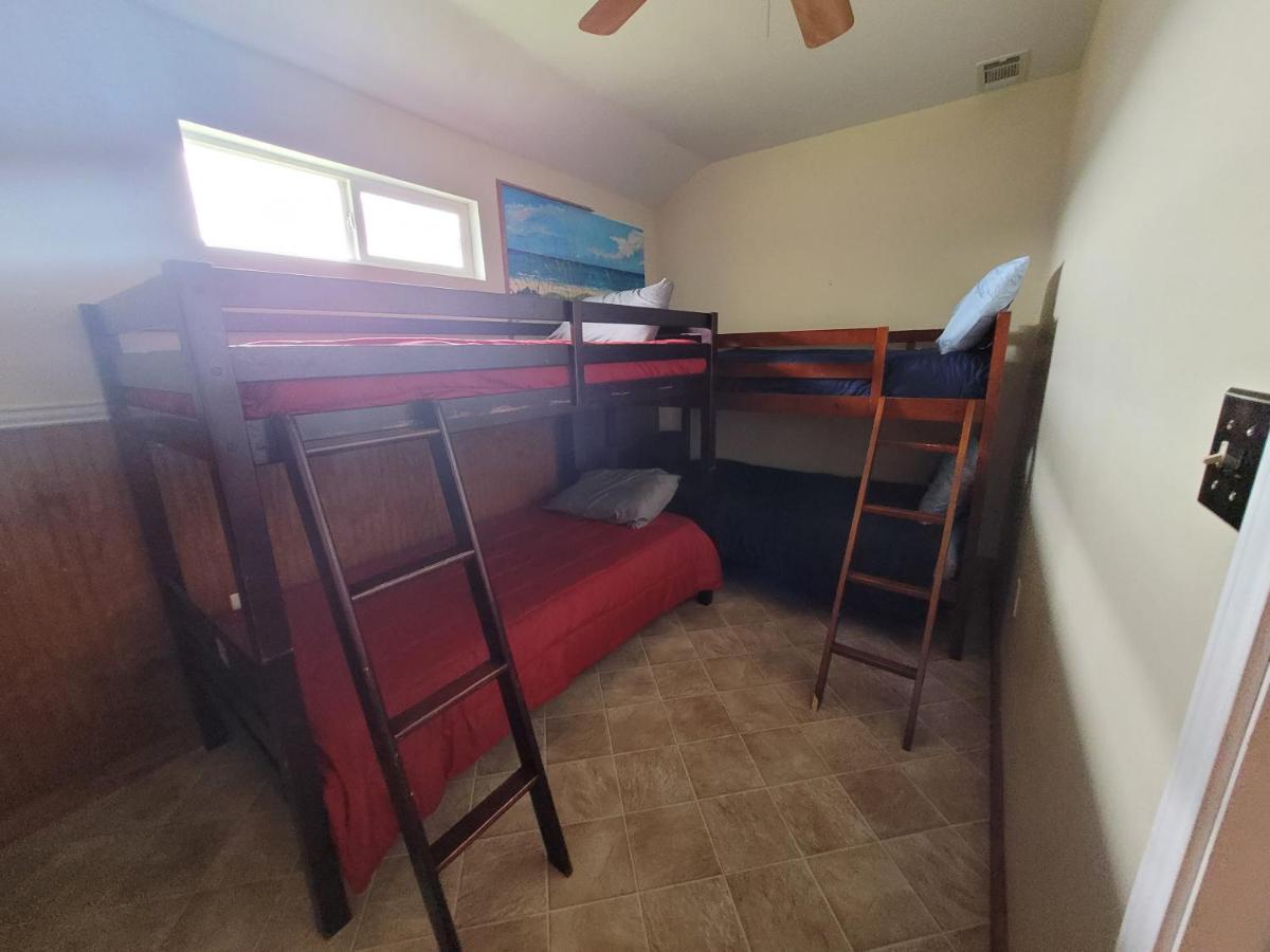 Tesla'S Lake Escape Onalaska Extérieur photo