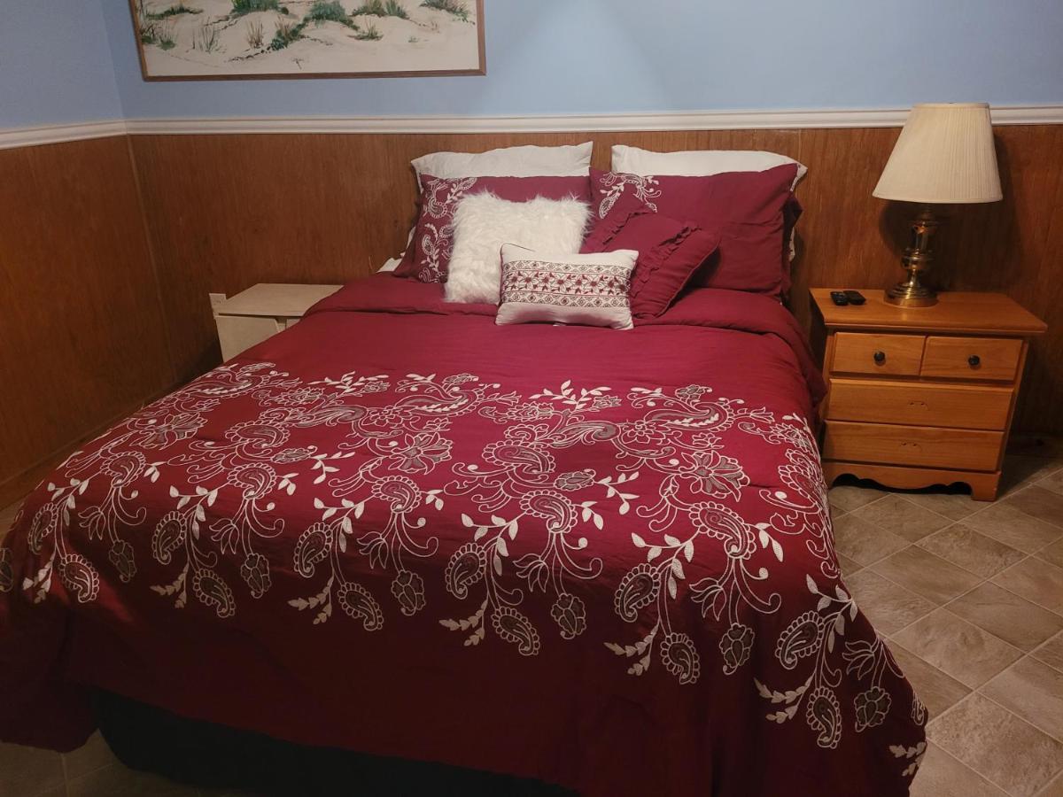 Tesla'S Lake Escape Onalaska Extérieur photo